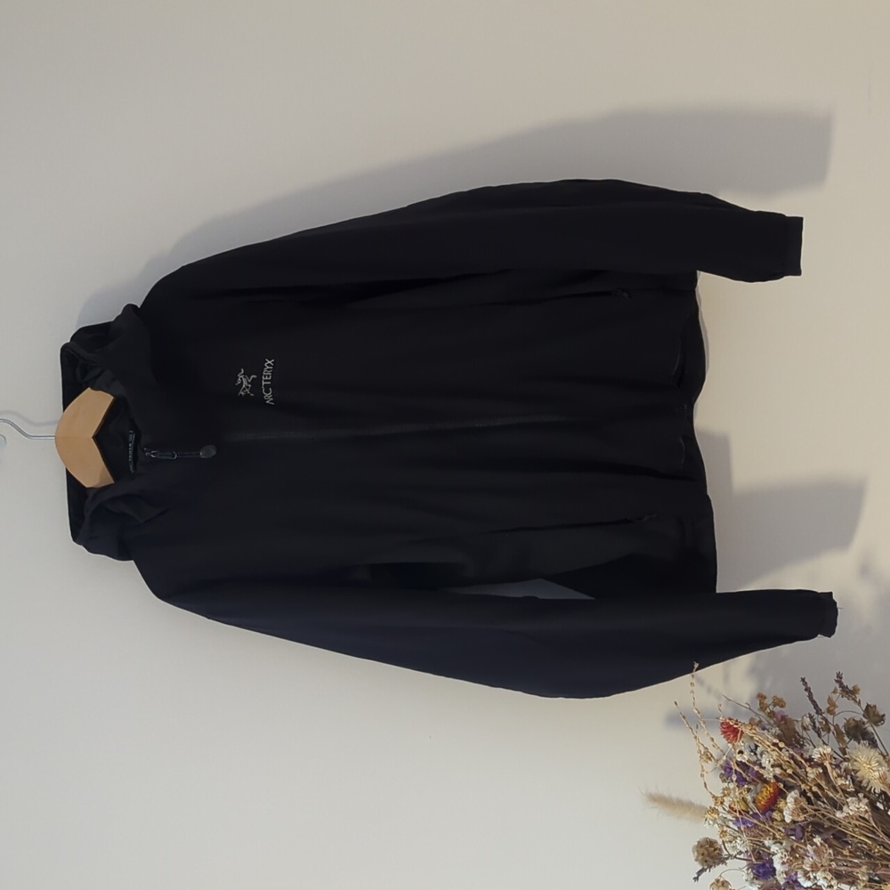 Arctery'x Atom Hoodie Women's small 🖤